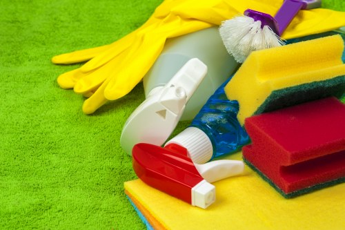Kitchen cleaning tasks for end of tenancy cleaning